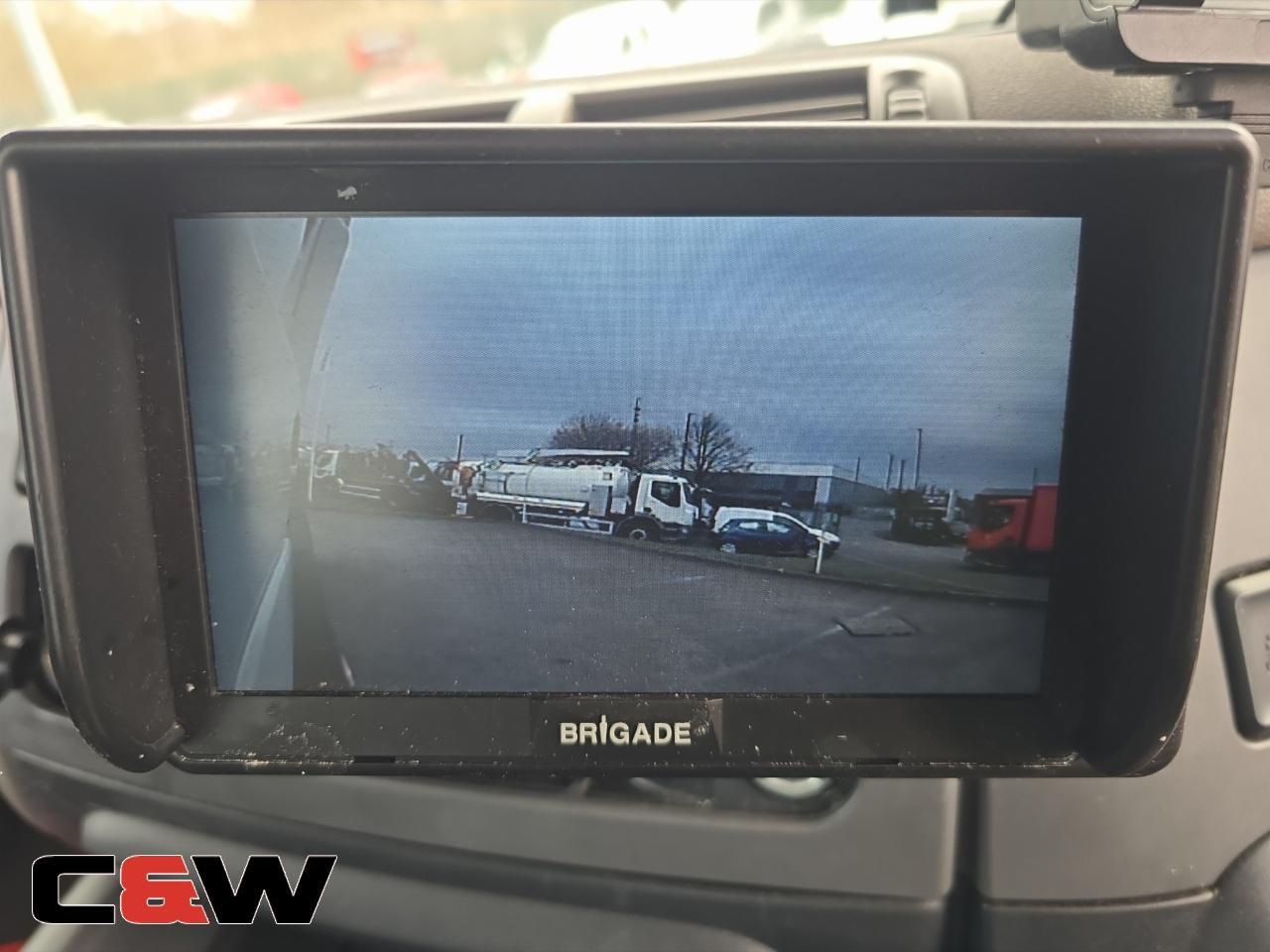 Vehicle image 20